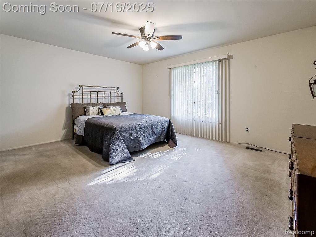 6452 Rutledge Park Drive, West Bloomfield, MI — Photo 12