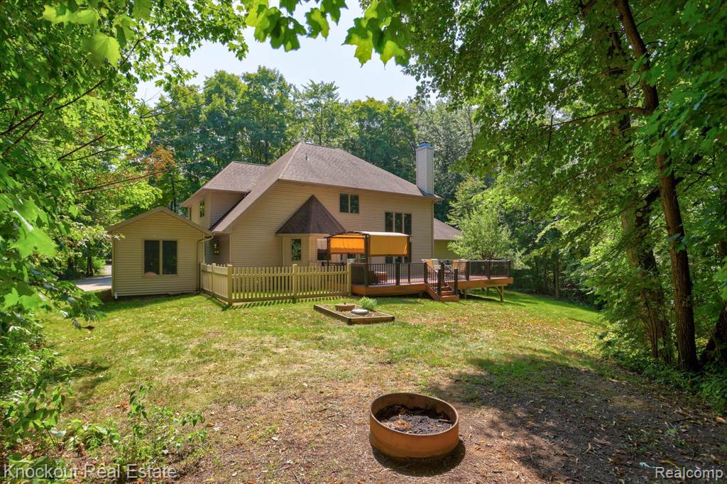 9763 BEECH TREE Lane, Frankenmuth, MI 48734 — Photo 61