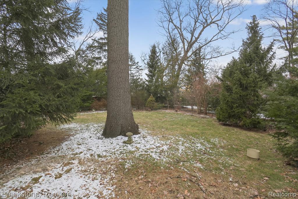 86 OAKDALE Boulevard, Pleasant Ridge, MI — Photo 30