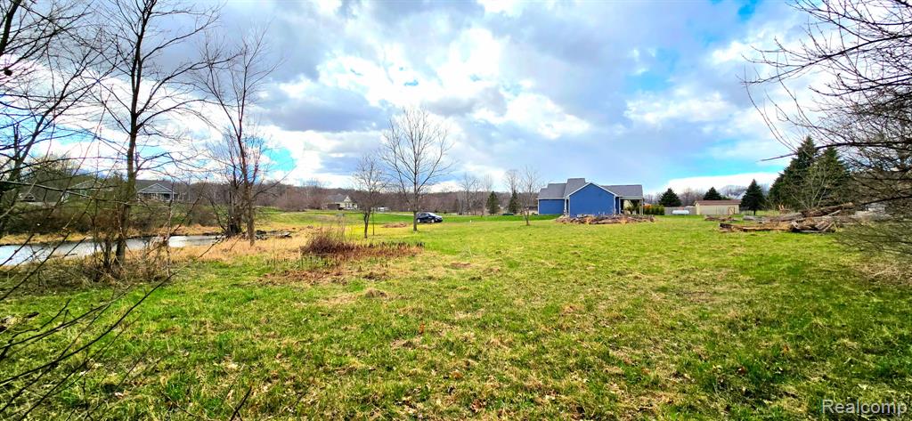 9910 Iosco Ridge Drive, Gregory, MI 48137 — Photo 5