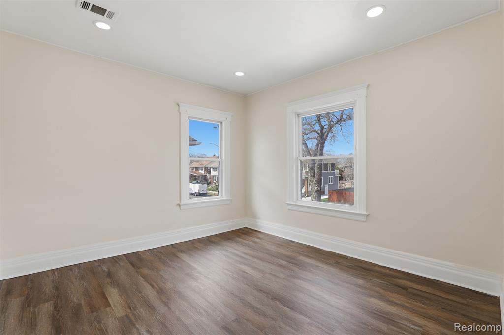 839 Webb Street, Detroit, MI 48202 — Photo 28