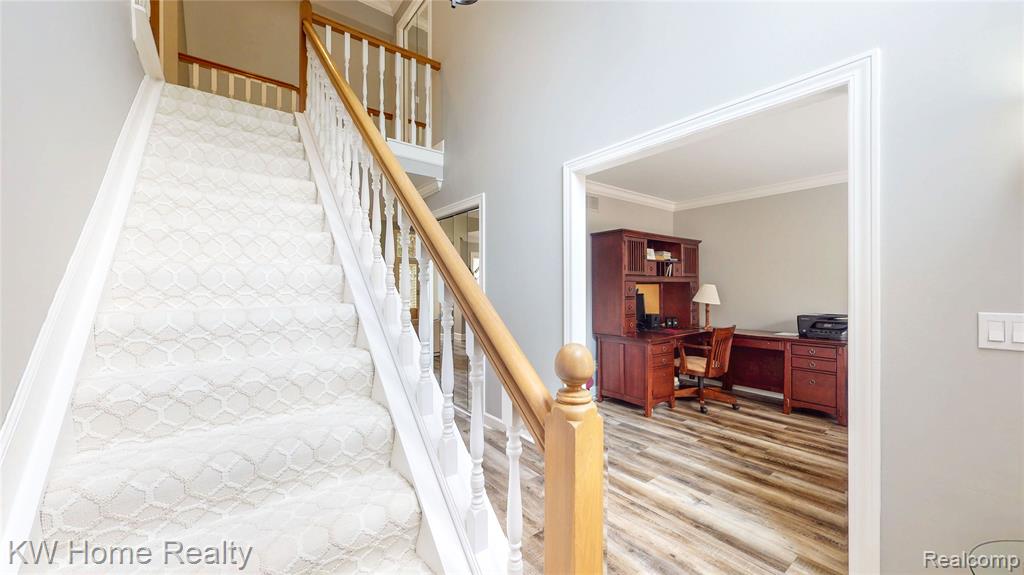 37634 Russett Drive, Farmington Hills, MI 48331 — Photo 4