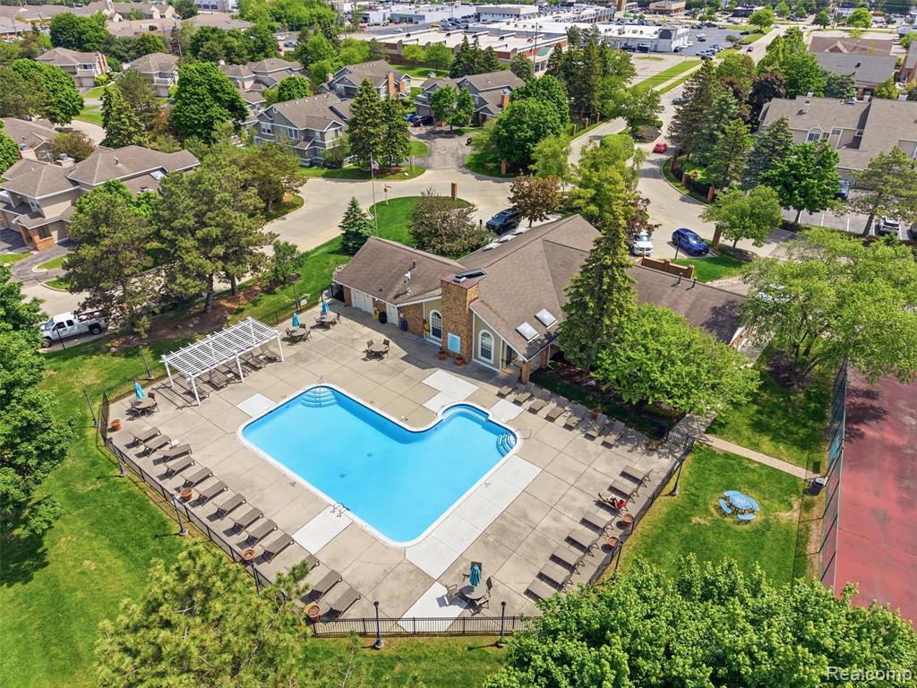 6605 Firestone Court, West Bloomfield, MI — Photo 31