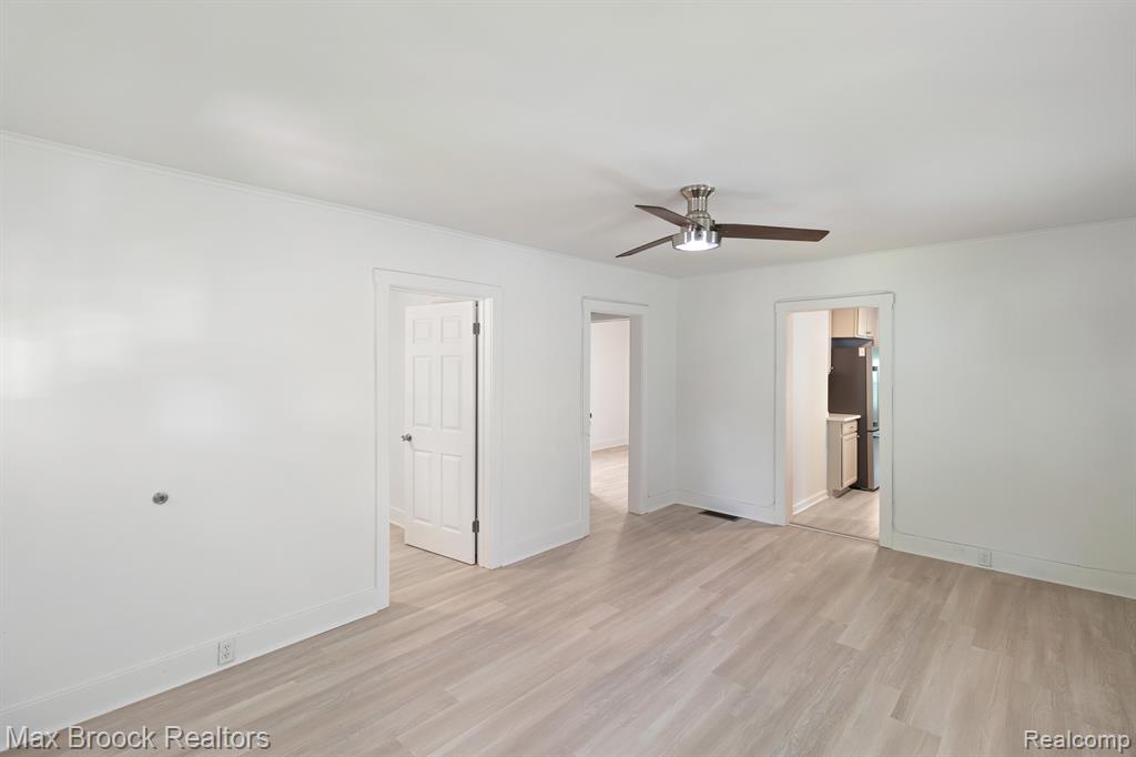 63 Maplefield Road, Pleasant Ridge, MI — Photo 11