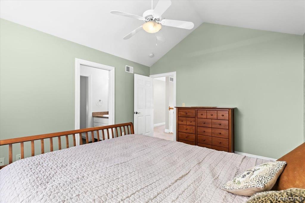 10587 LIGHTHOUSE, South Lyon, MI 48178 — Photo 24