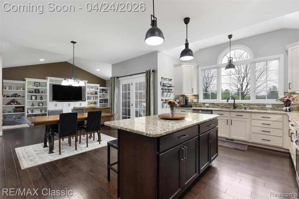 50282 Langley Drive, Novi, MI — Photo 16