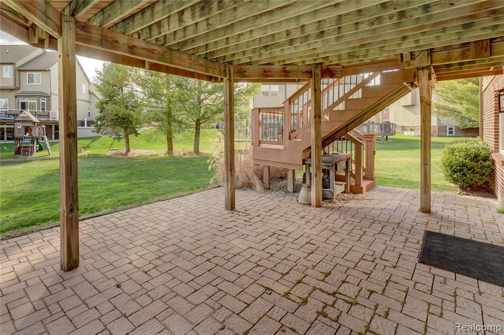 8599 Hummingbird, Commerce Twp, MI 48382 — Photo 34