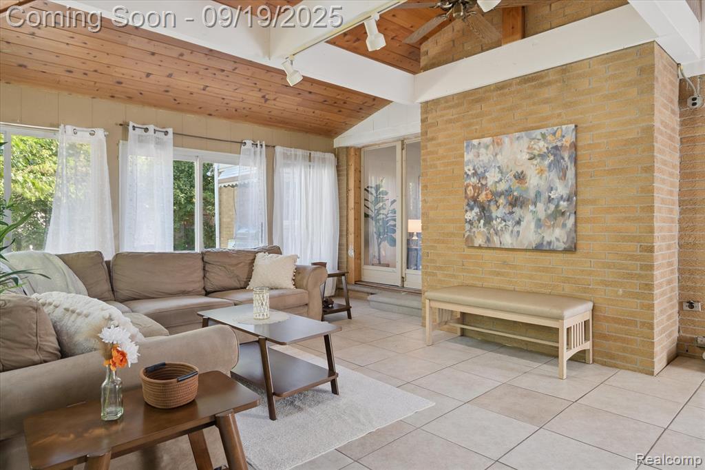 8425 Wormer, Dearborn Heights, MI 48127 — Photo 22