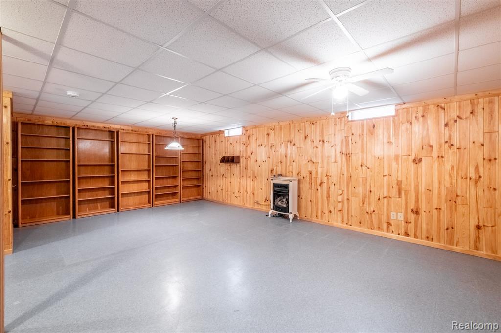7352 Cross Creek Drive, Swartz Creek, MI 48473 — Photo 18