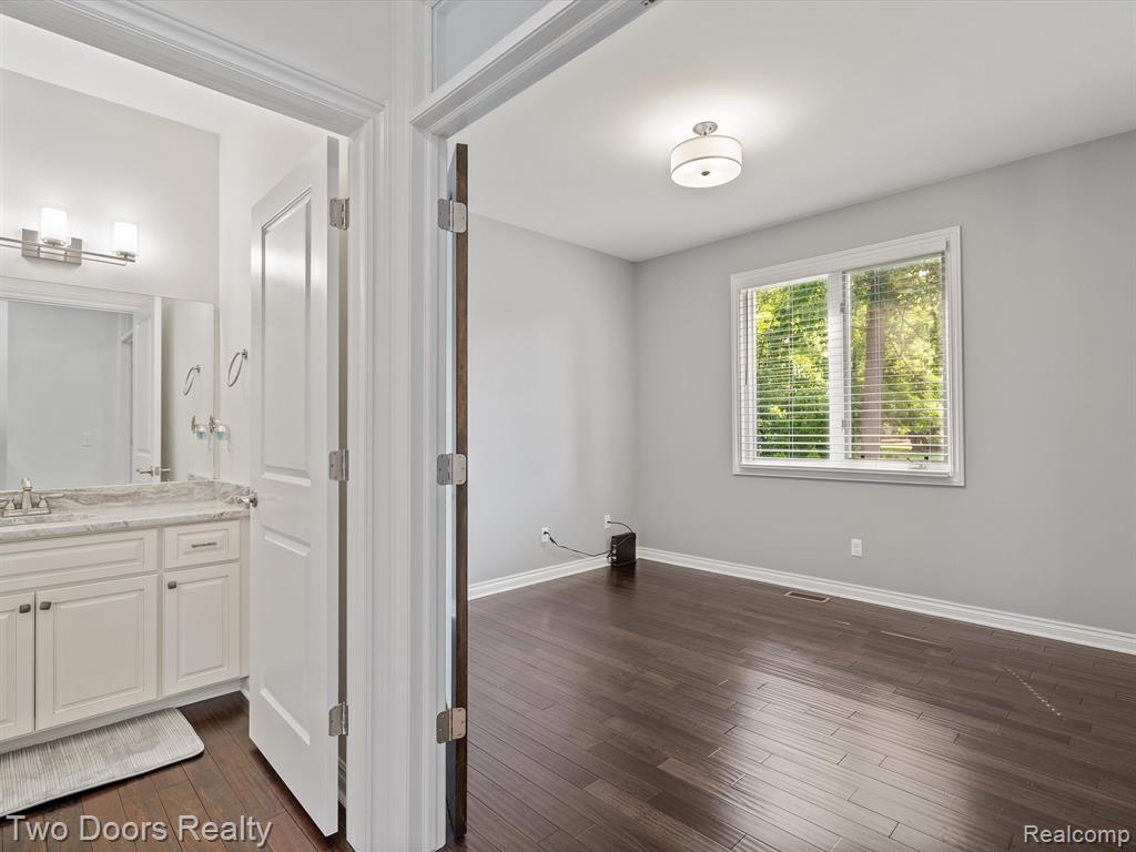 52903 Forest Grove, Shelby Twp, MI 48315 — Photo 30