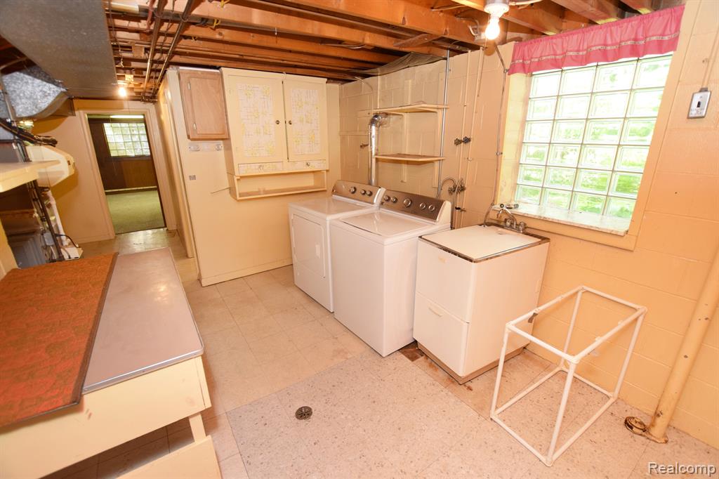2114 NEEDHAM Road, Ann Arbor, MI 48104 — Photo 21