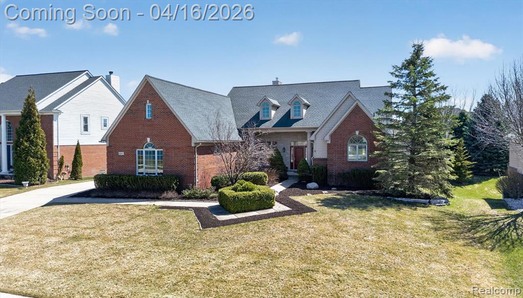 625 Southshore Drive, Oxford, MI 48371 — front exterior