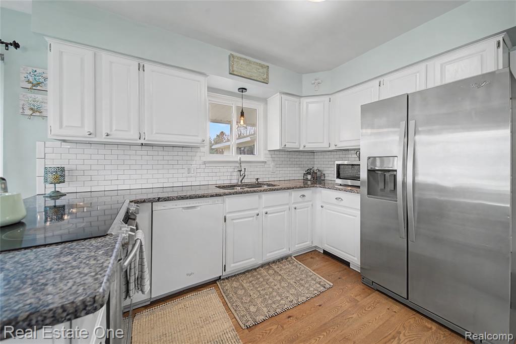 5388 Daniel Drive, Brighton, MI 48114 — Photo 12
