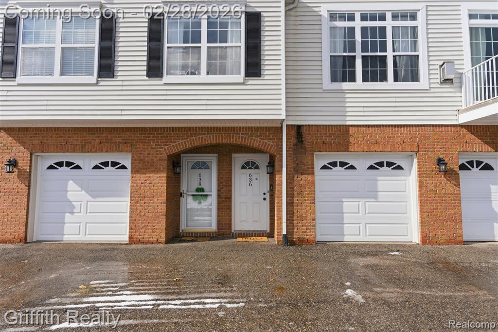 636 Olde English Circle, Howell, MI 48855 — Photo 5