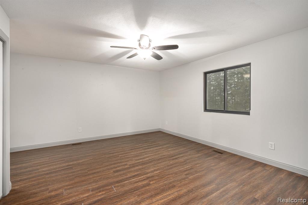 6803 Napoleon Road, Jackson, MI 49201 — Photo 35