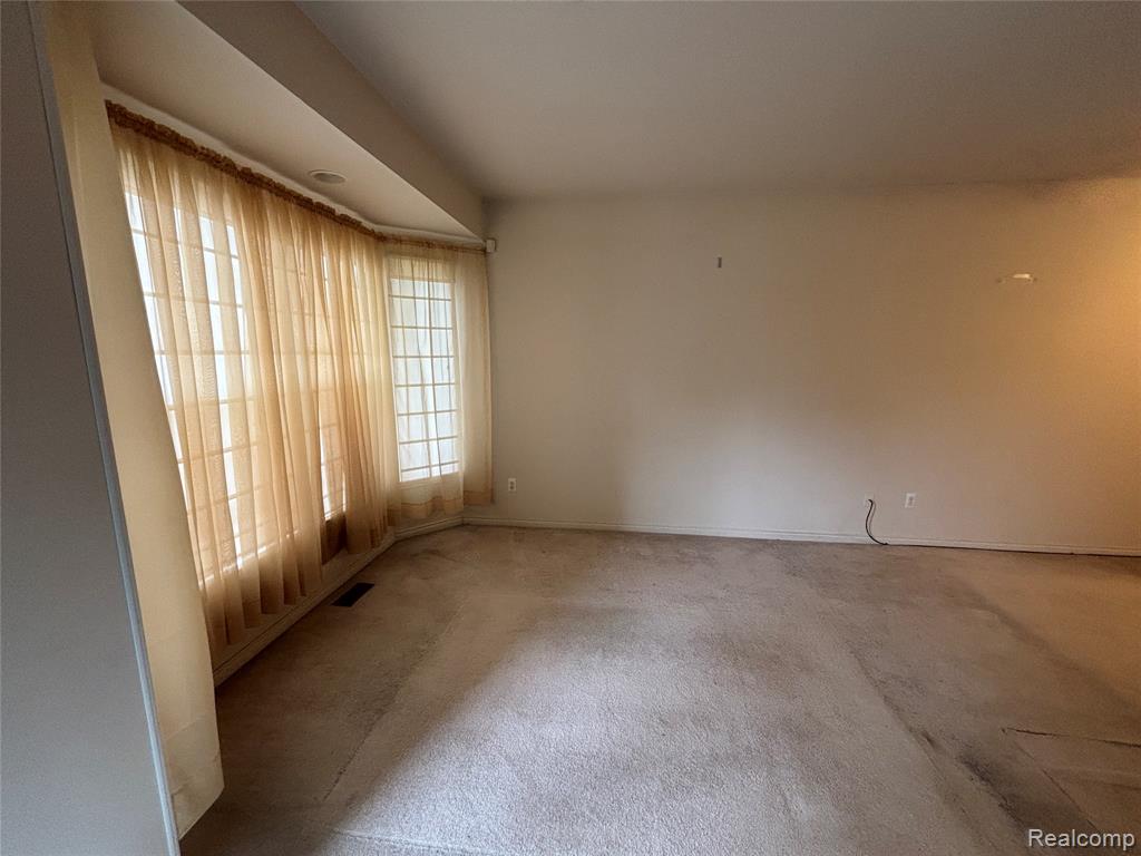 751 ABERTON, Detroit, MI 48215 — Photo 11