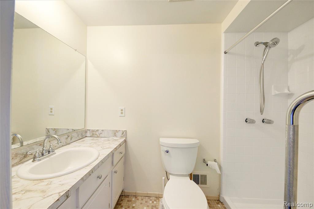 42437 Majestic Court, Canton, MI 48188 — Photo 27