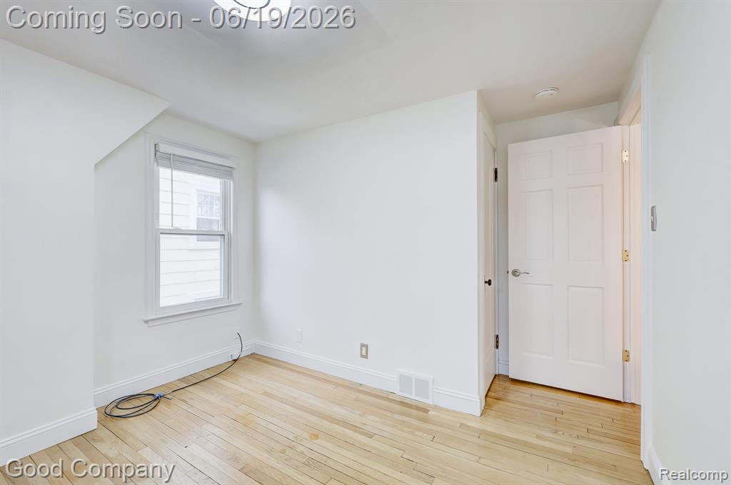831 W Breckenridge Street, Ferndale, MI 48220 — Photo 29