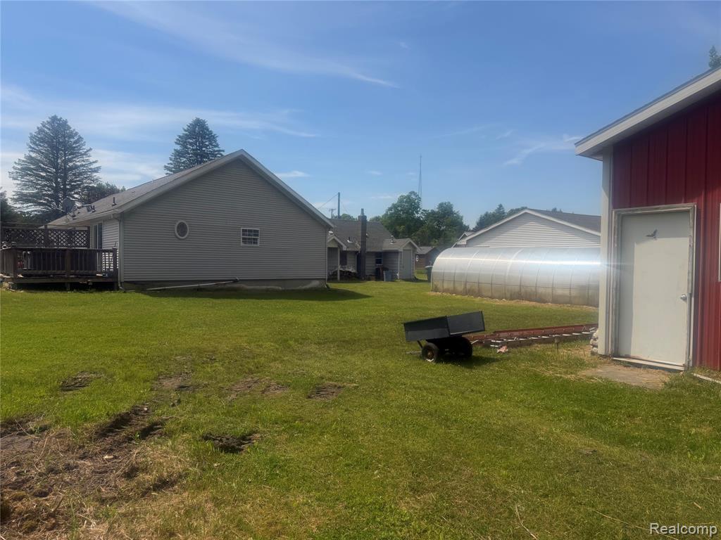 5716 Falkenbury Road, North Branch, MI 48461 — Photo 15