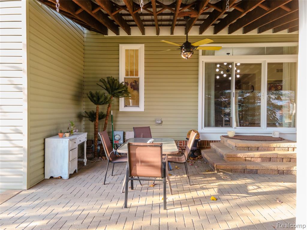 26738 Canterbury Circle, New Boston, MI 48164 — Photo 30