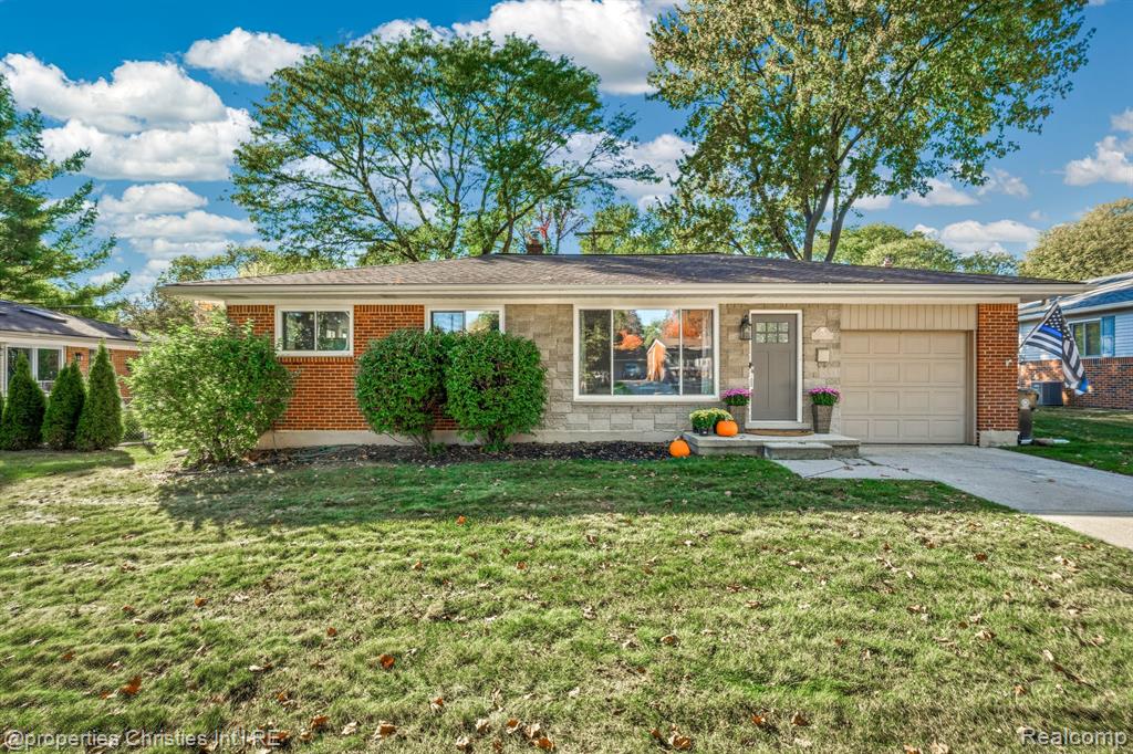 549 Provincetown Lane, Plymouth, MI 48170 — front exterior