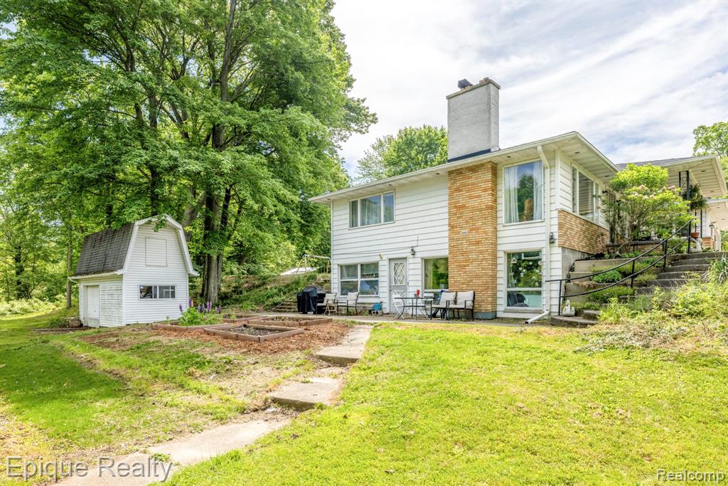 3750 Parker Road, Fort Gratiot, MI 48059 — Photo 10