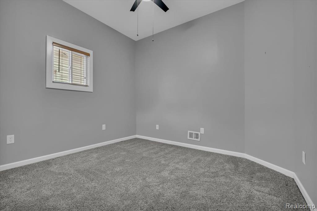 2997 Hanley Street, Hamtramck, MI 48212 — Photo 20