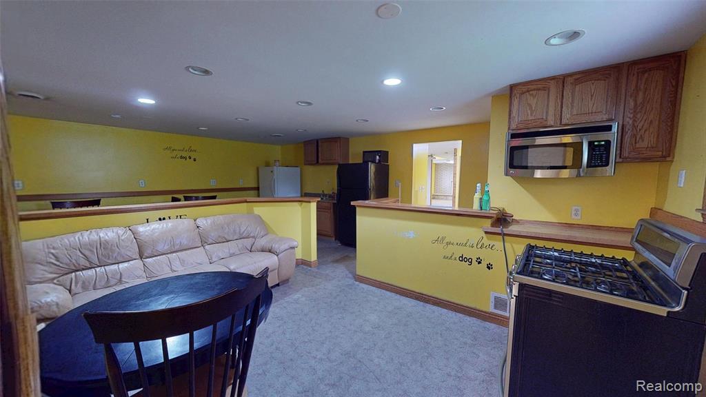 3965 Parsons Road, Howell, MI 48855 — Photo 2