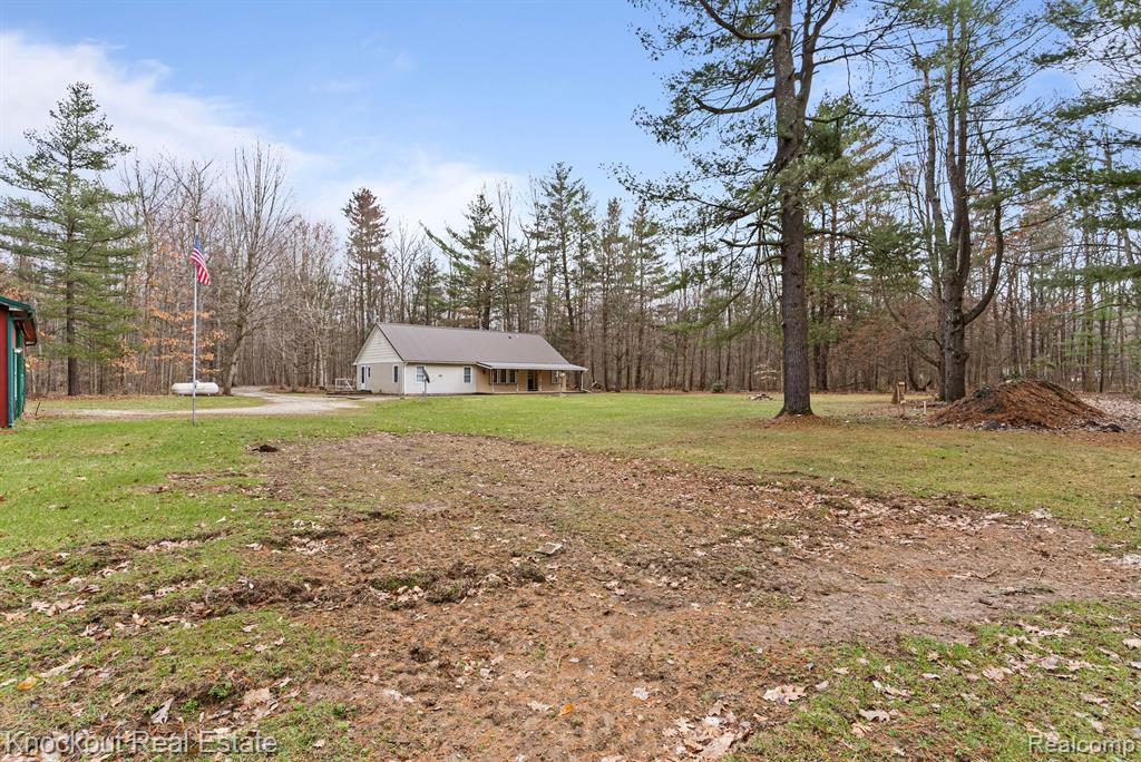 4848 LITTLE CEDAR CREEK Drive, Attica, MI 48412 — Photo 28