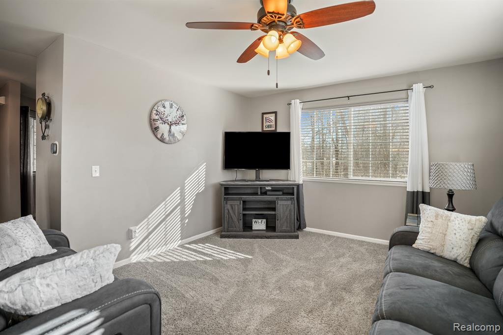 5124 HICKORY Trail, Grand Blanc, MI 48439 — Photo 18