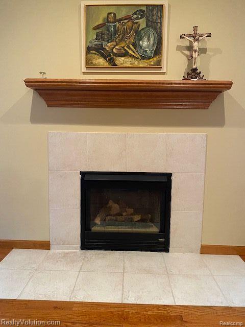 240 Deer Park S, Capac, MI 48014 — Photo 11