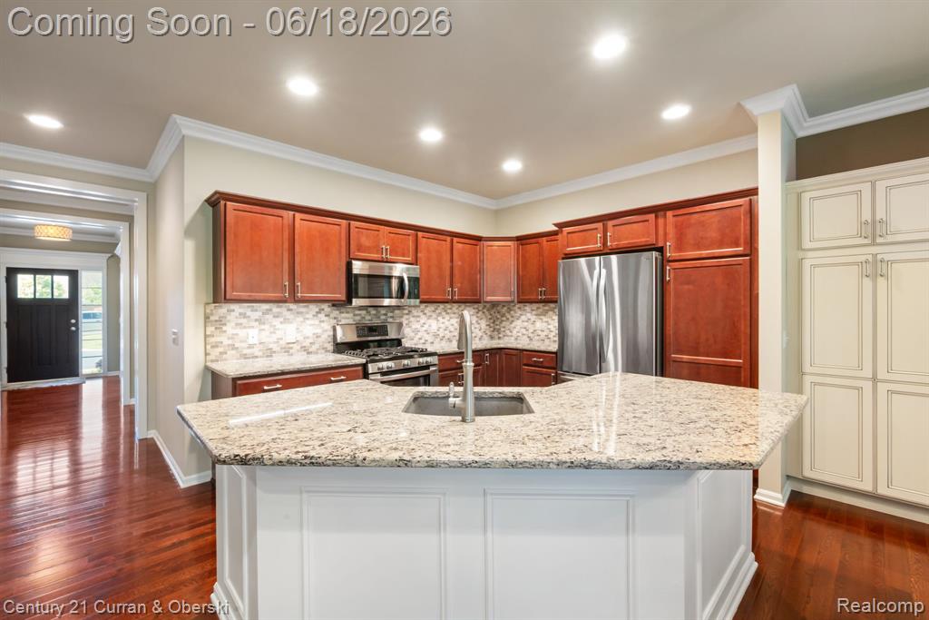 1086 Paddock Drive, South Lyon, MI 48178 — Photo 14