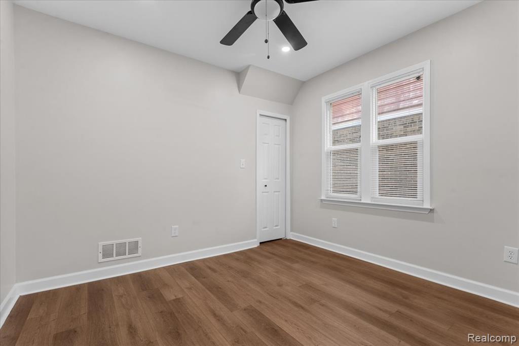 13368 Maiden Street, Detroit, MI 48213 — Photo 16