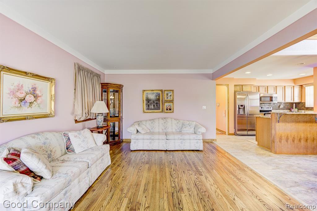 6430 Mayfair Street, Taylor, MI 48180 — Photo 3