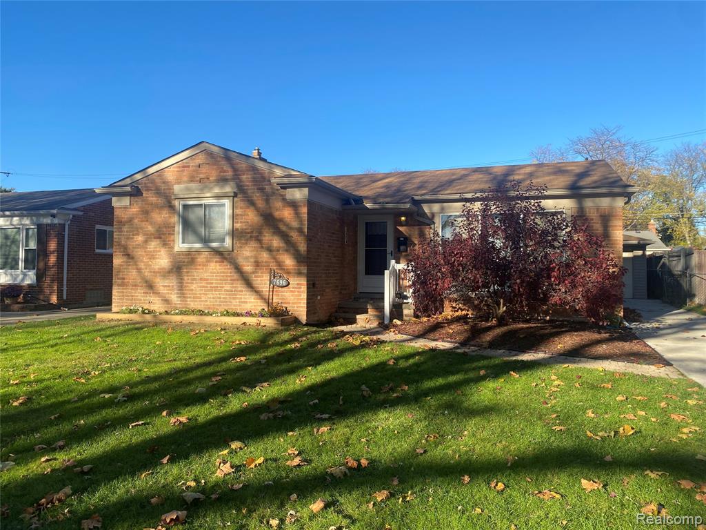 7696 Rosemary Street, Dearborn Heights, MI 48127 — front exterior