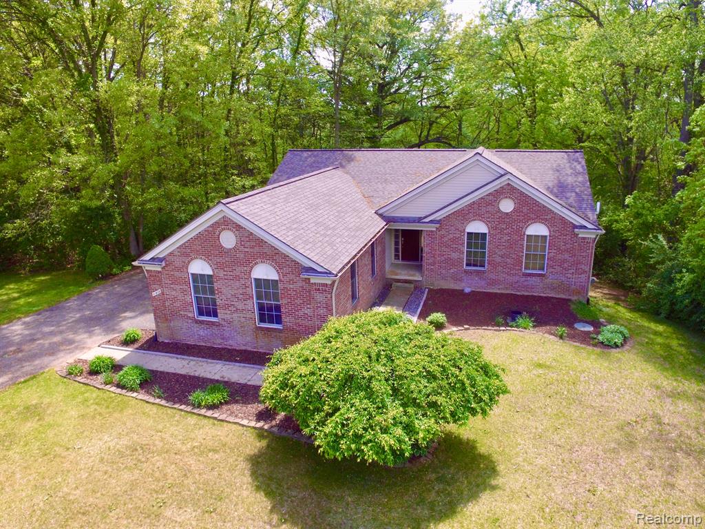 21808 Celestial Circle, Pinckney, MI 48169 — Photo 4