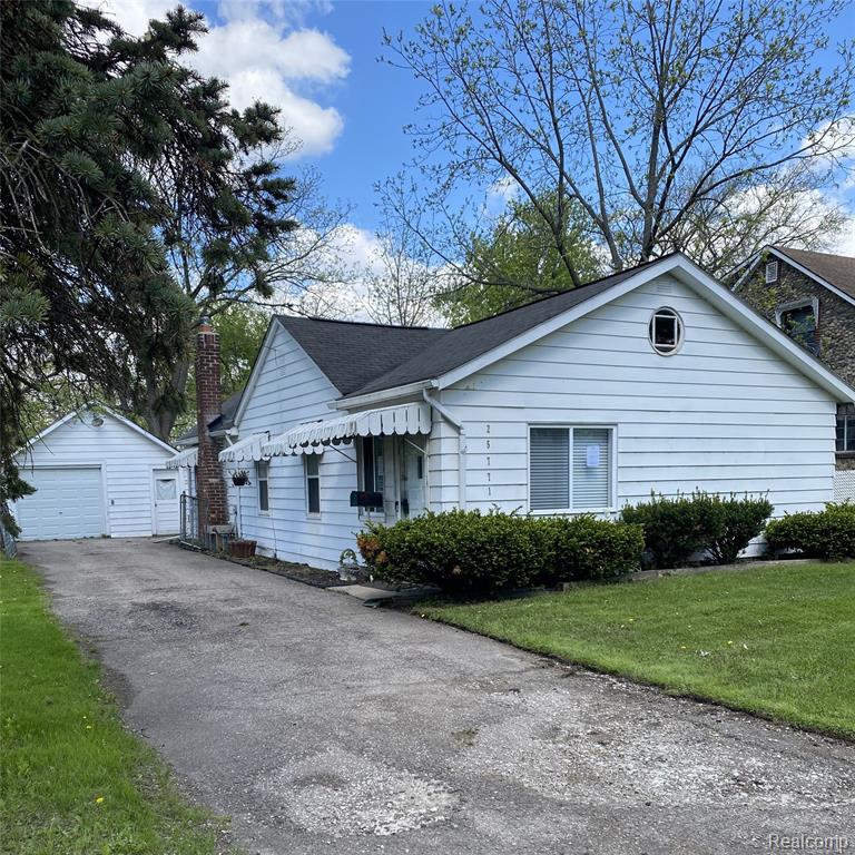25771 Peter Kaltz Road, Warren, MI 48091