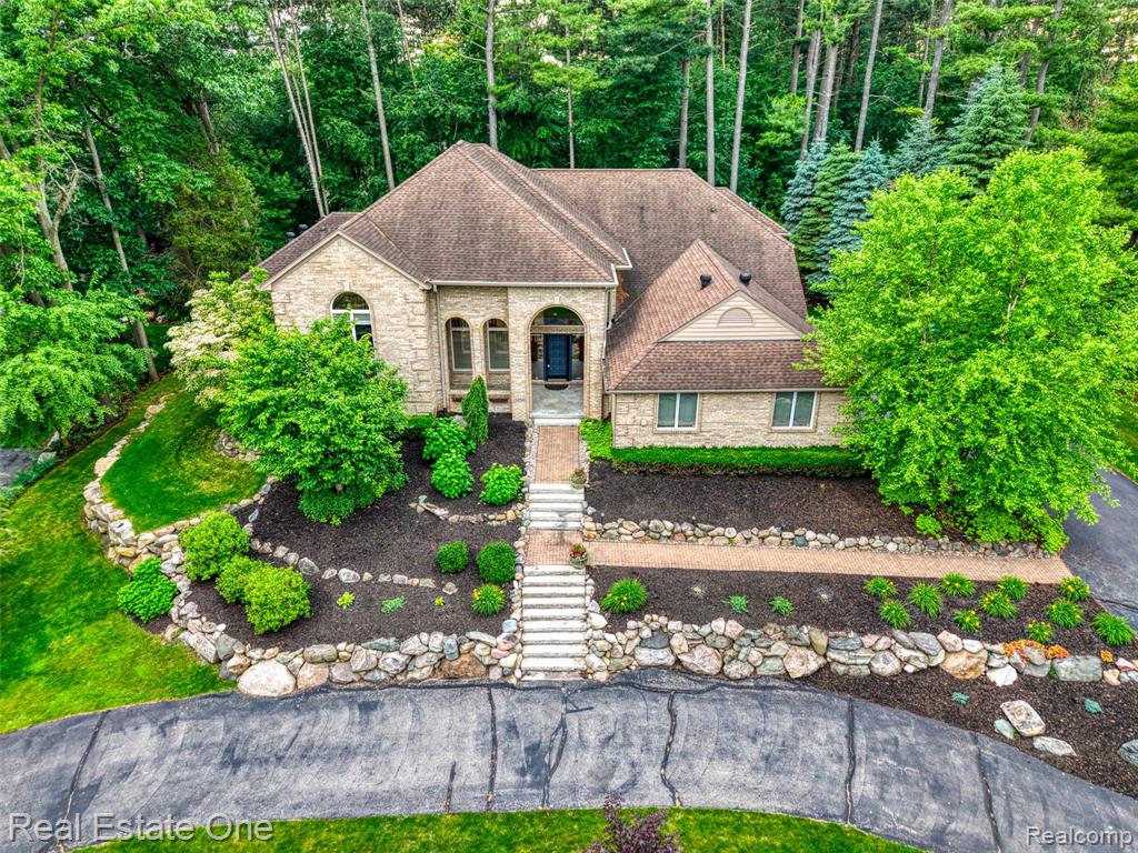5258 Hidden Pines Drive, Brighton, MI 48116 — Photo 5