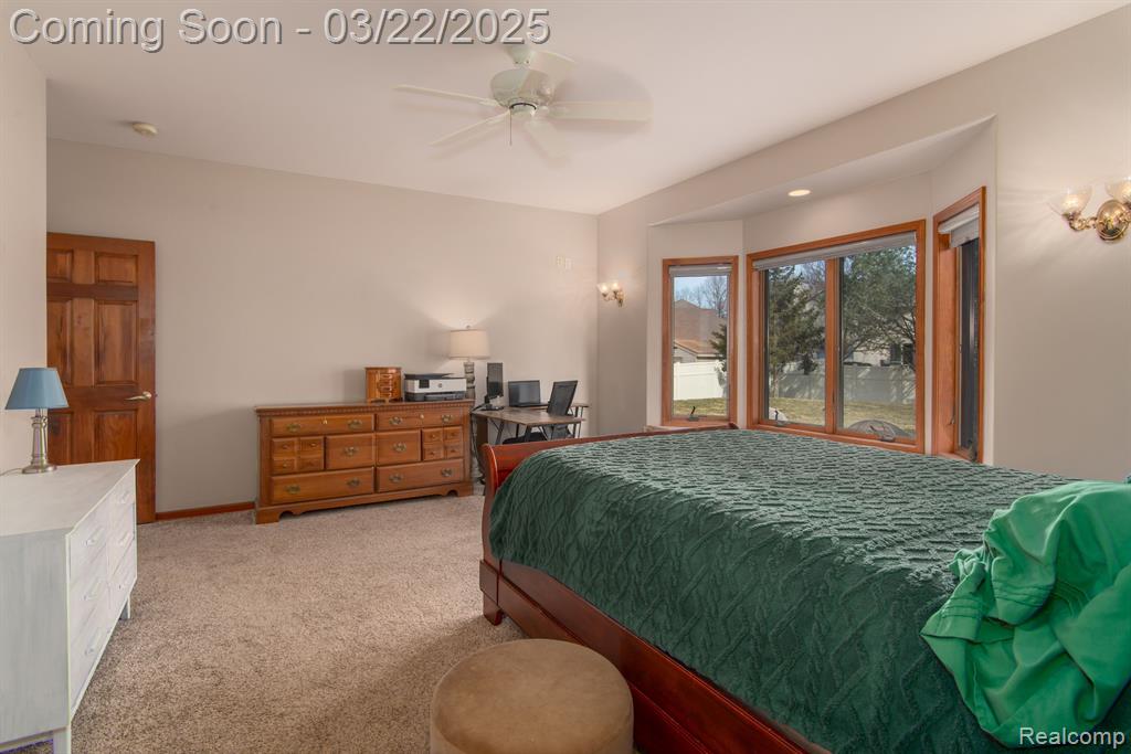5271 WYNDEMERE Square, Swartz Creek, MI 48473 — Photo 24