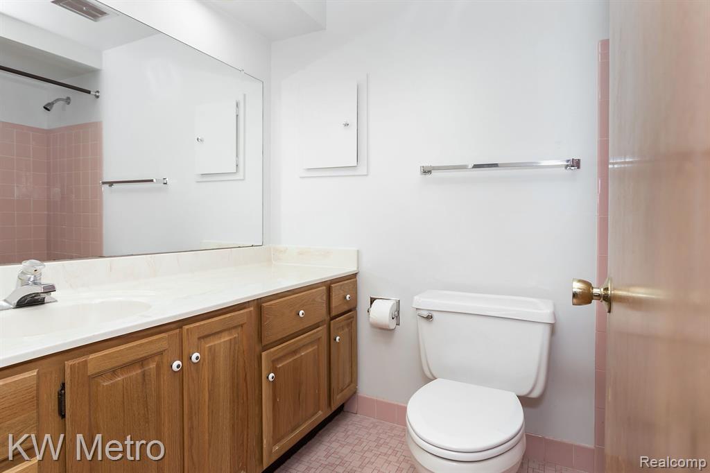 6603 TIMBER RIDGE Drive, Bloomfield Hills, MI 48301 — Photo 26