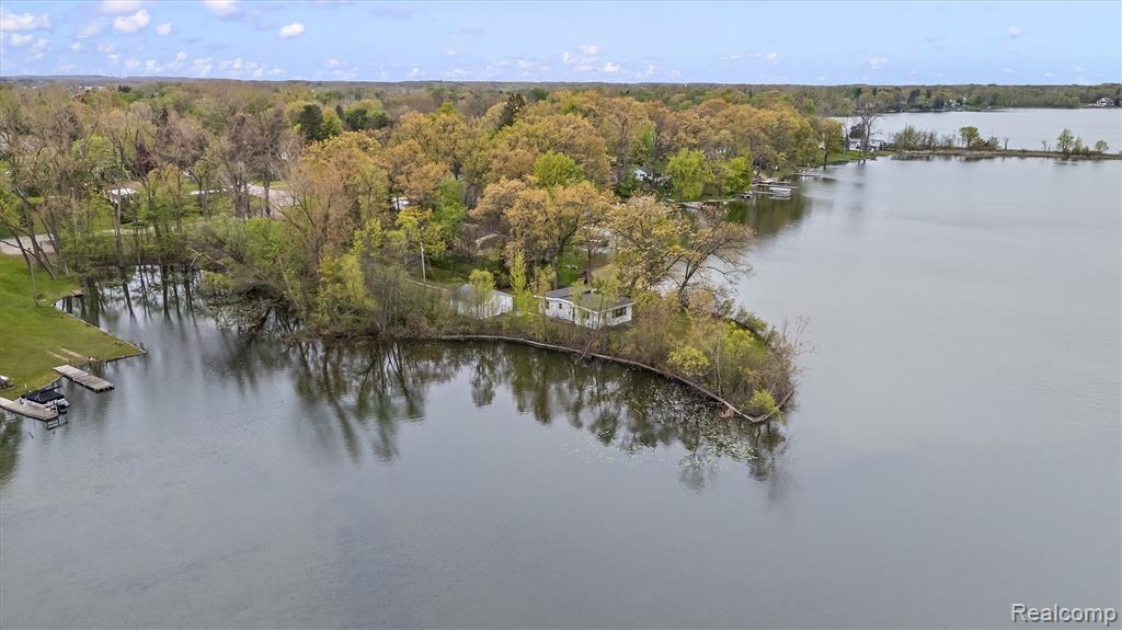 3332 Horrell Court, Fenton, MI 48430 — Photo 23