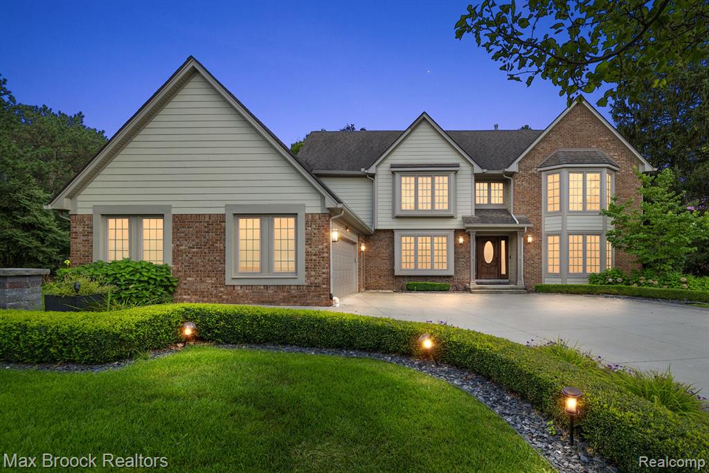 4696 PIER Court, Troy, MI 48098 — front exterior