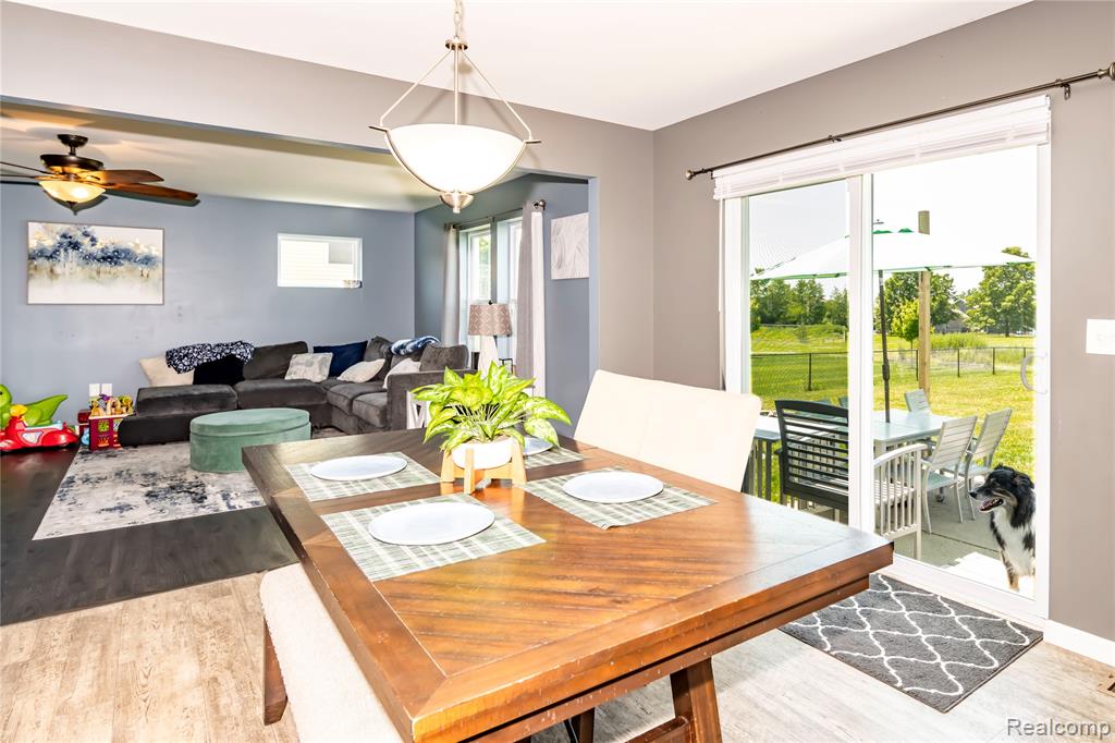 3560 Amber Oaks Drive, Howell, MI 48855 — Photo 9