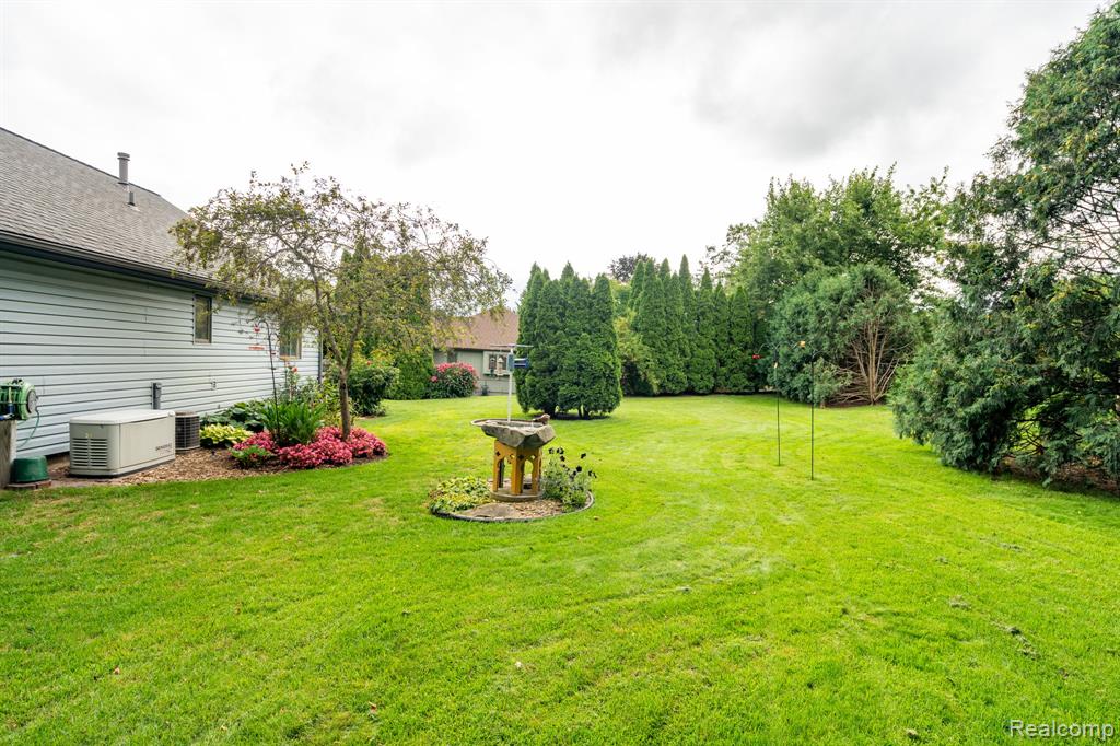 8637 Brazos Court, White Lake, MI — Photo 45