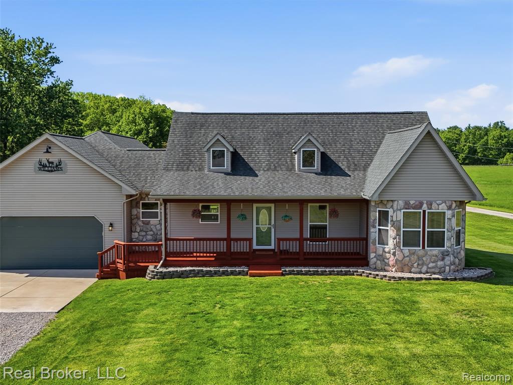 7271 Ray Road, Swartz Creek, MI 48473 — Photo 2
