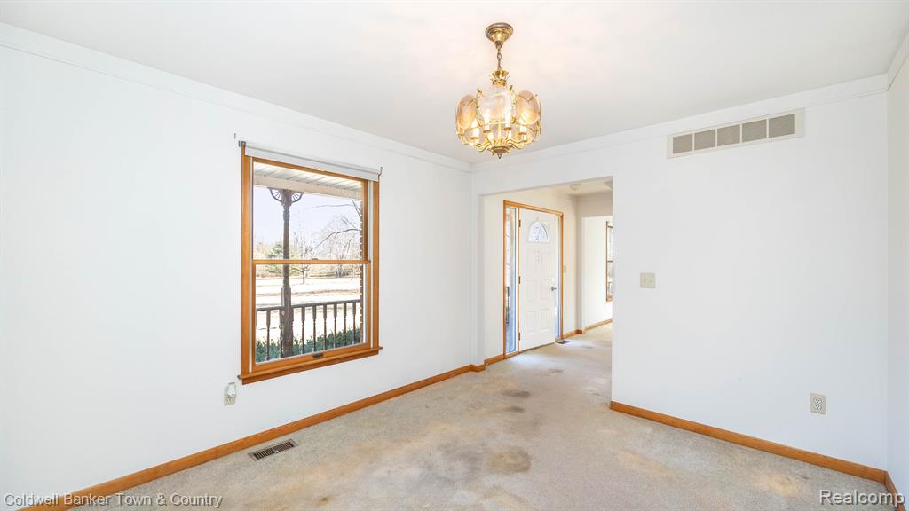 5427 OAK GROVE Road, Howell, MI 48855 — Photo 22