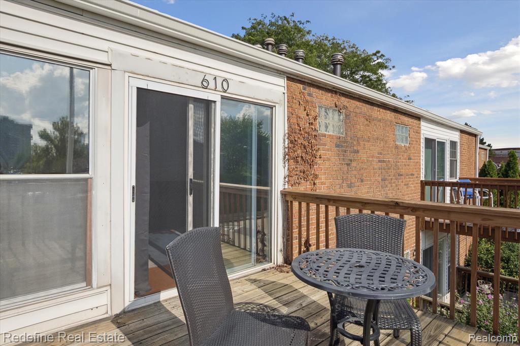 610 Saint Maron Place, Detroit, MI 48207 — Photo 18