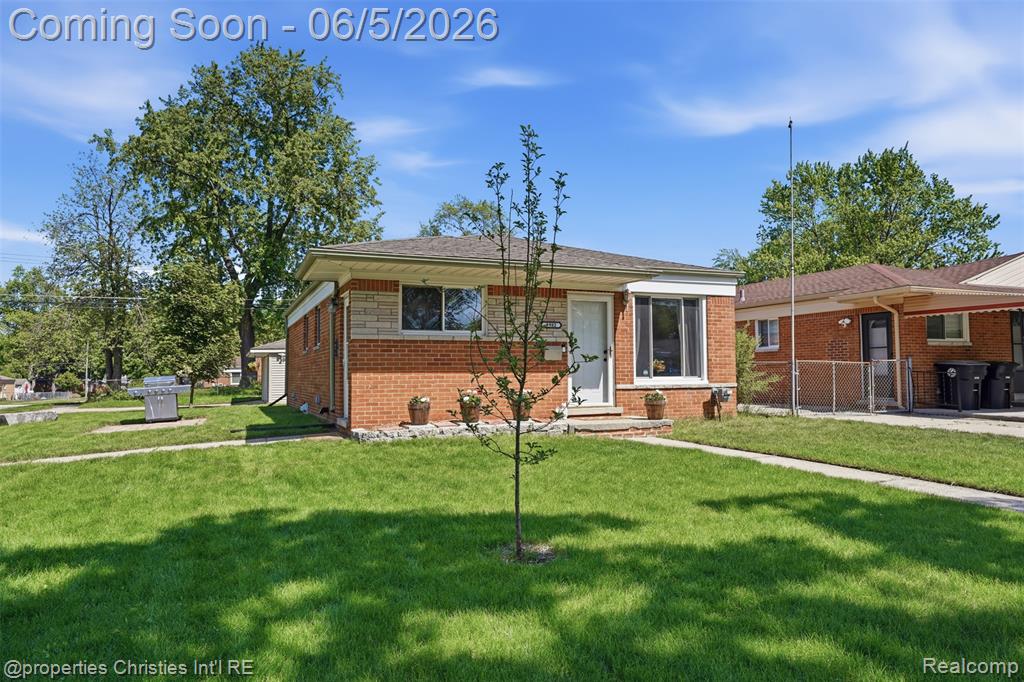 8982 Beatrice Street, Livonia, MI 48150 — Photo 3