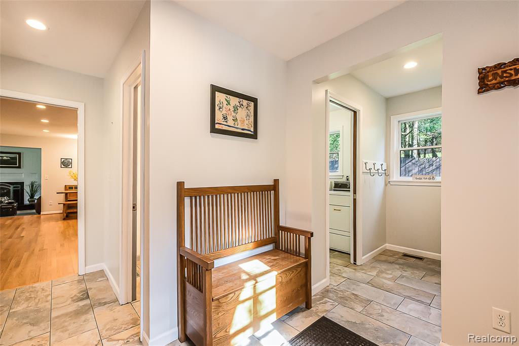2694 WAYSIDE Drive, Ann Arbor, MI 48103 — Photo 40