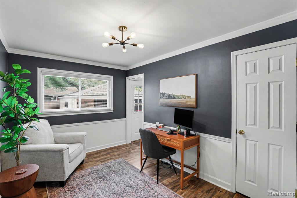 332 E Parker Avenue, Madison Heights, MI 48071 — Photo 13